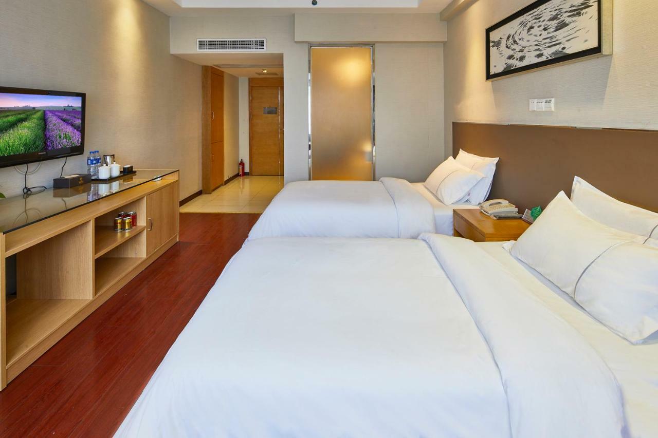 Hotel Insail Railway Station 3*