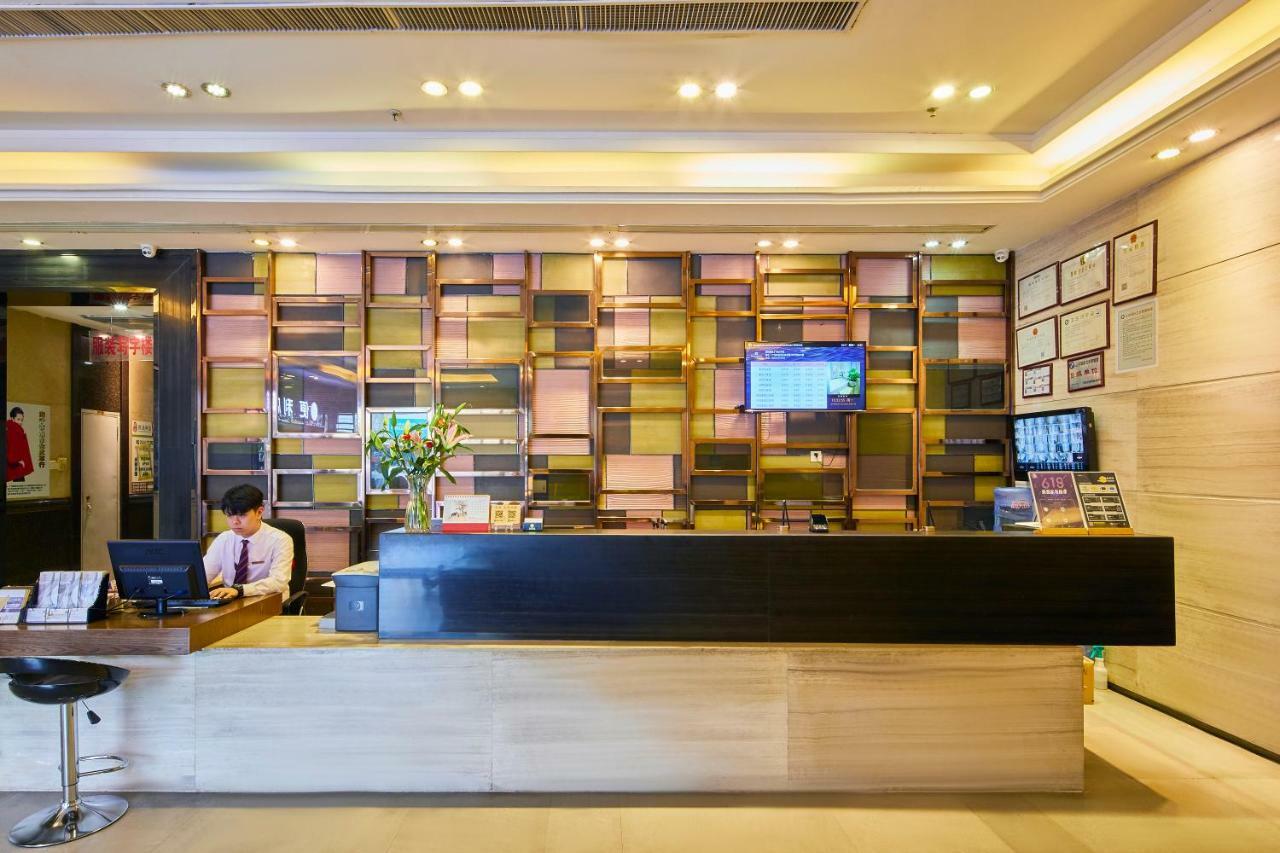 Hotel Insail Railway Station 3*