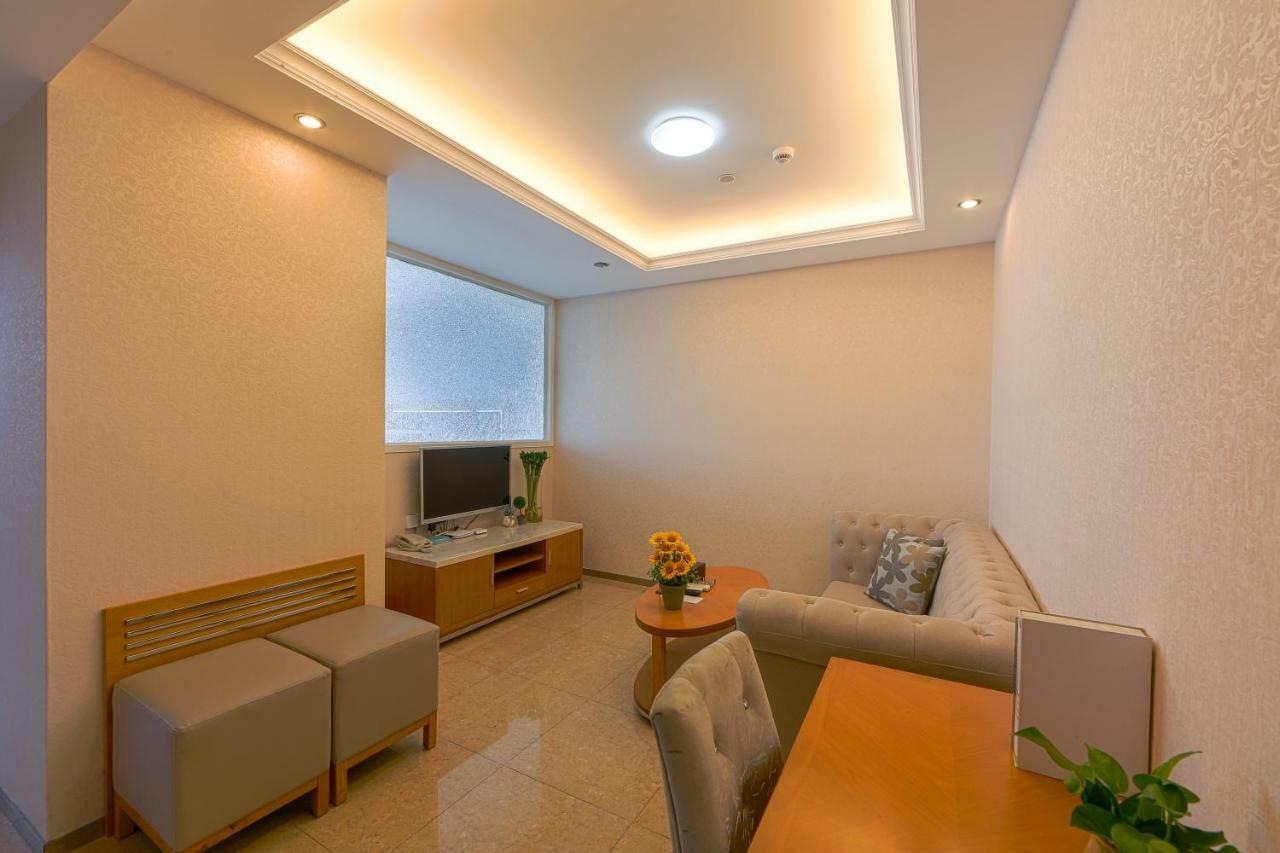 Rui De International Haizhu Square Branch