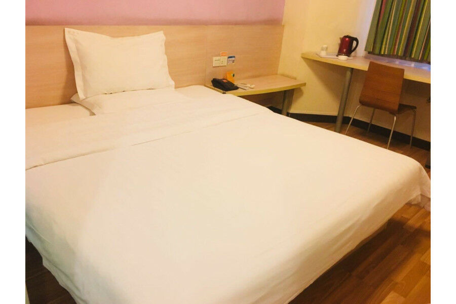 Hotel 7 Days Inn 2*
