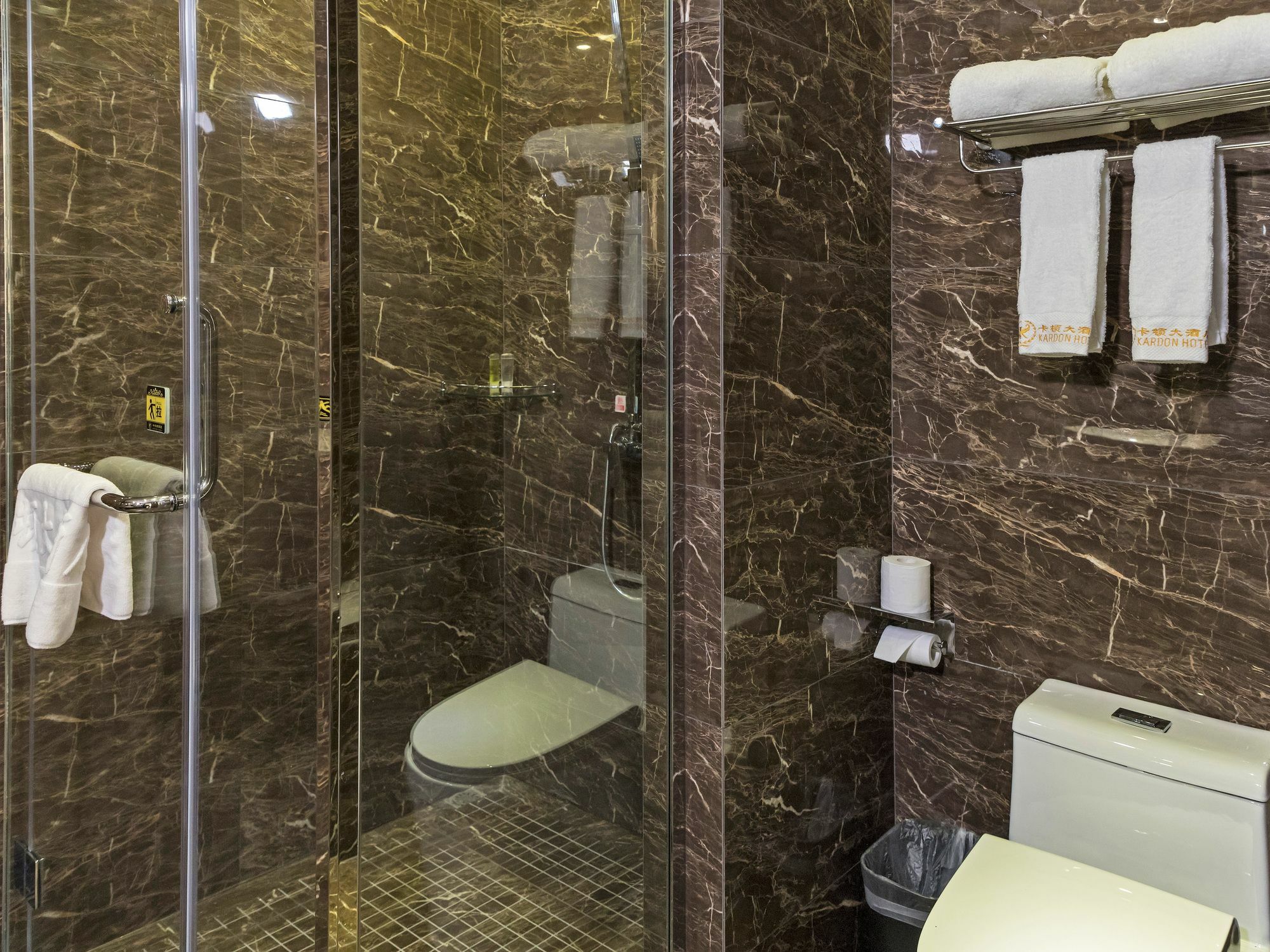 Kardon Gorgeous 4*