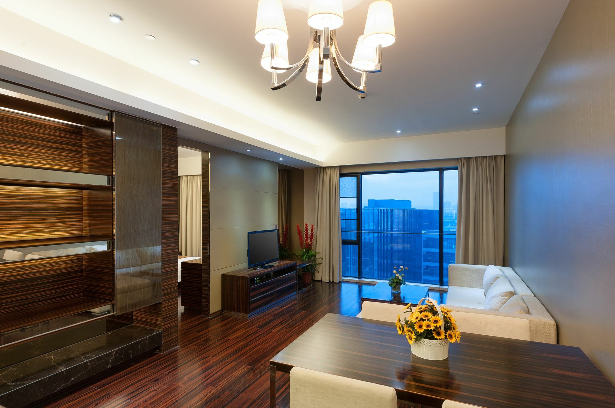 Yicheng Pazhou Poly World Center Apartment Guangzhou