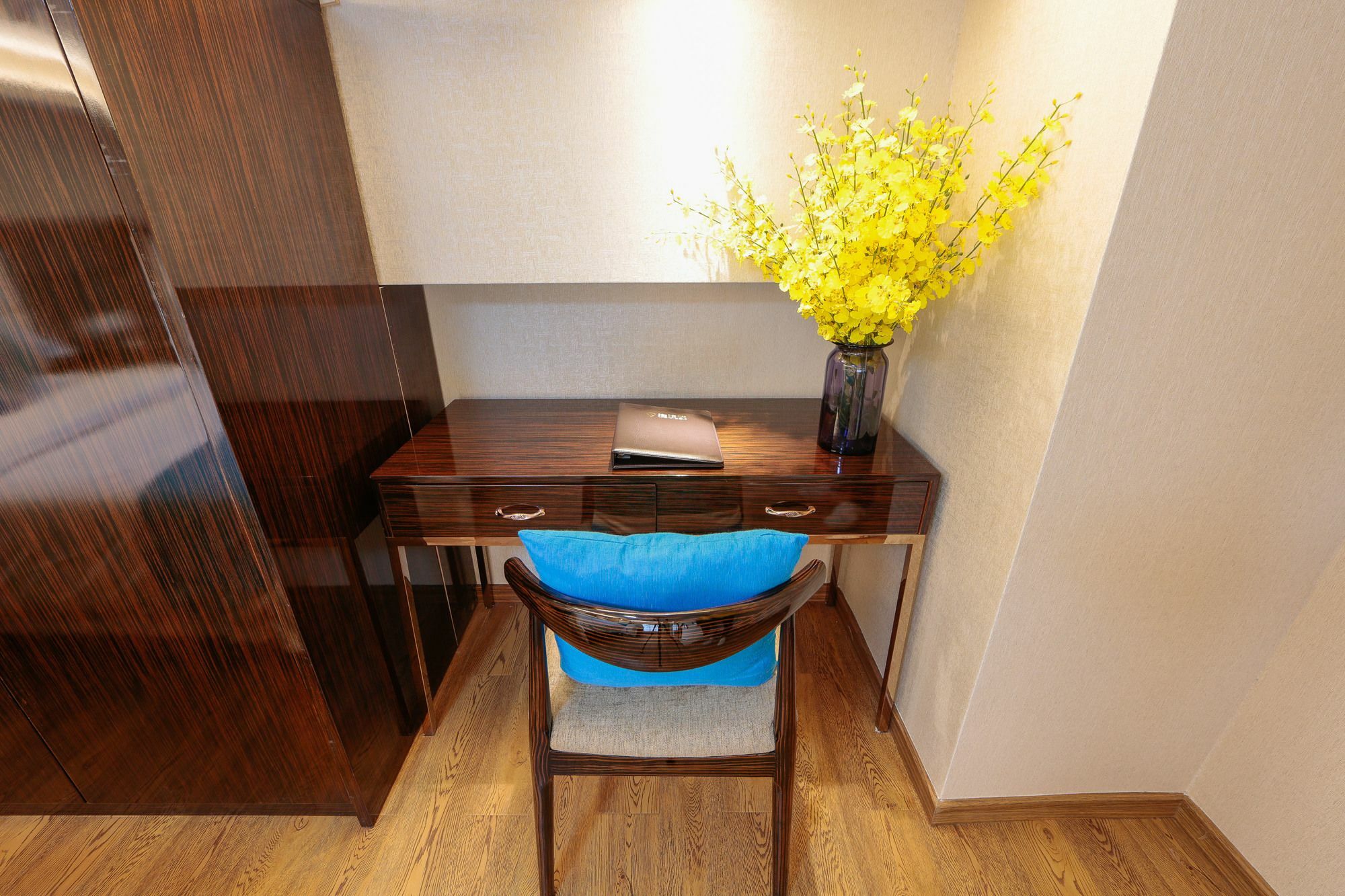 Apartment Waifiden Duplex Zhongyong Jinyu Branch-free Shuttle Bus During The Fair