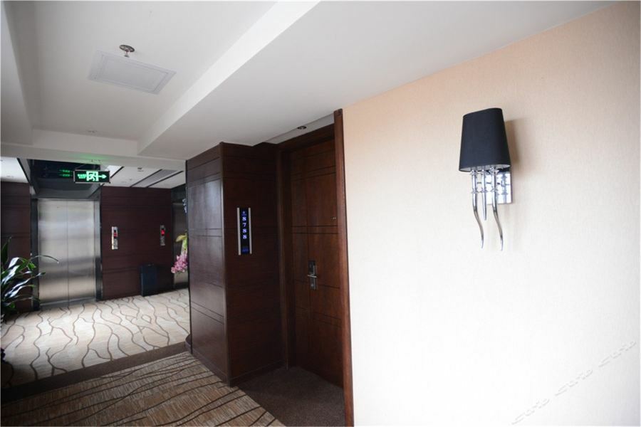 Hotel Calvin Huadu