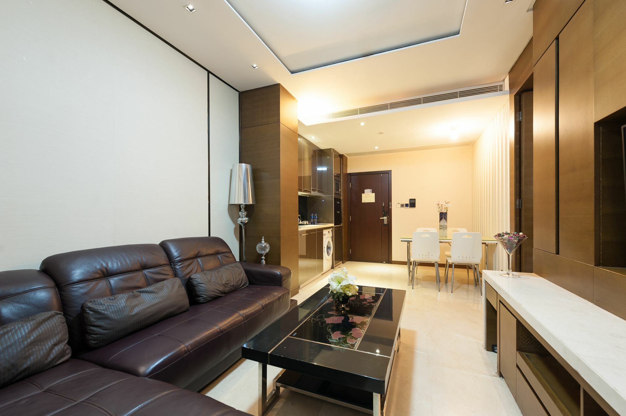 Yicheng Plaza Apartment