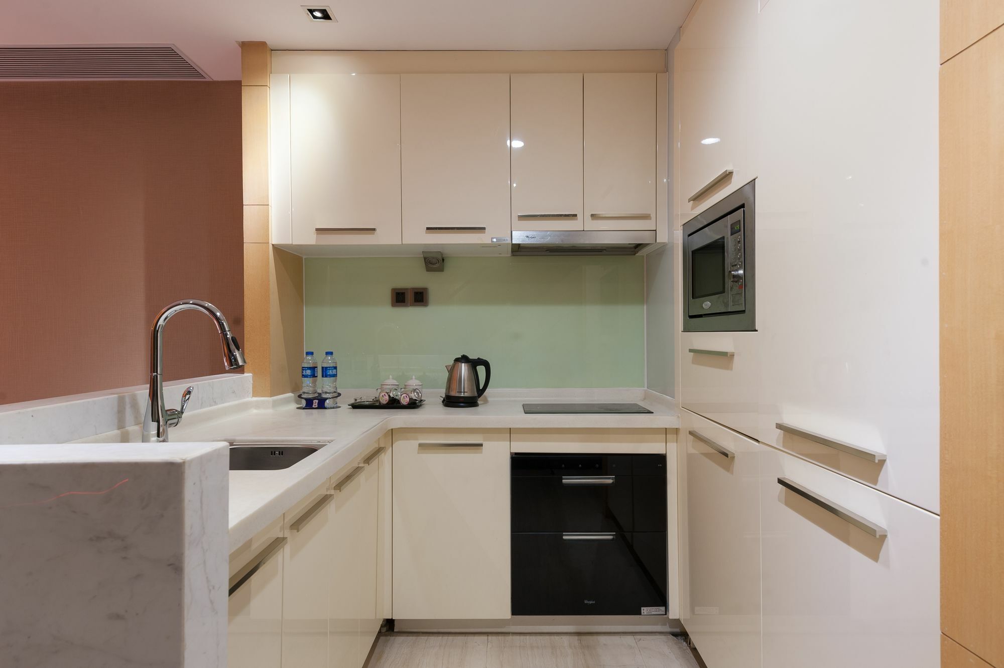 Apartment Yicheng Plaza *
