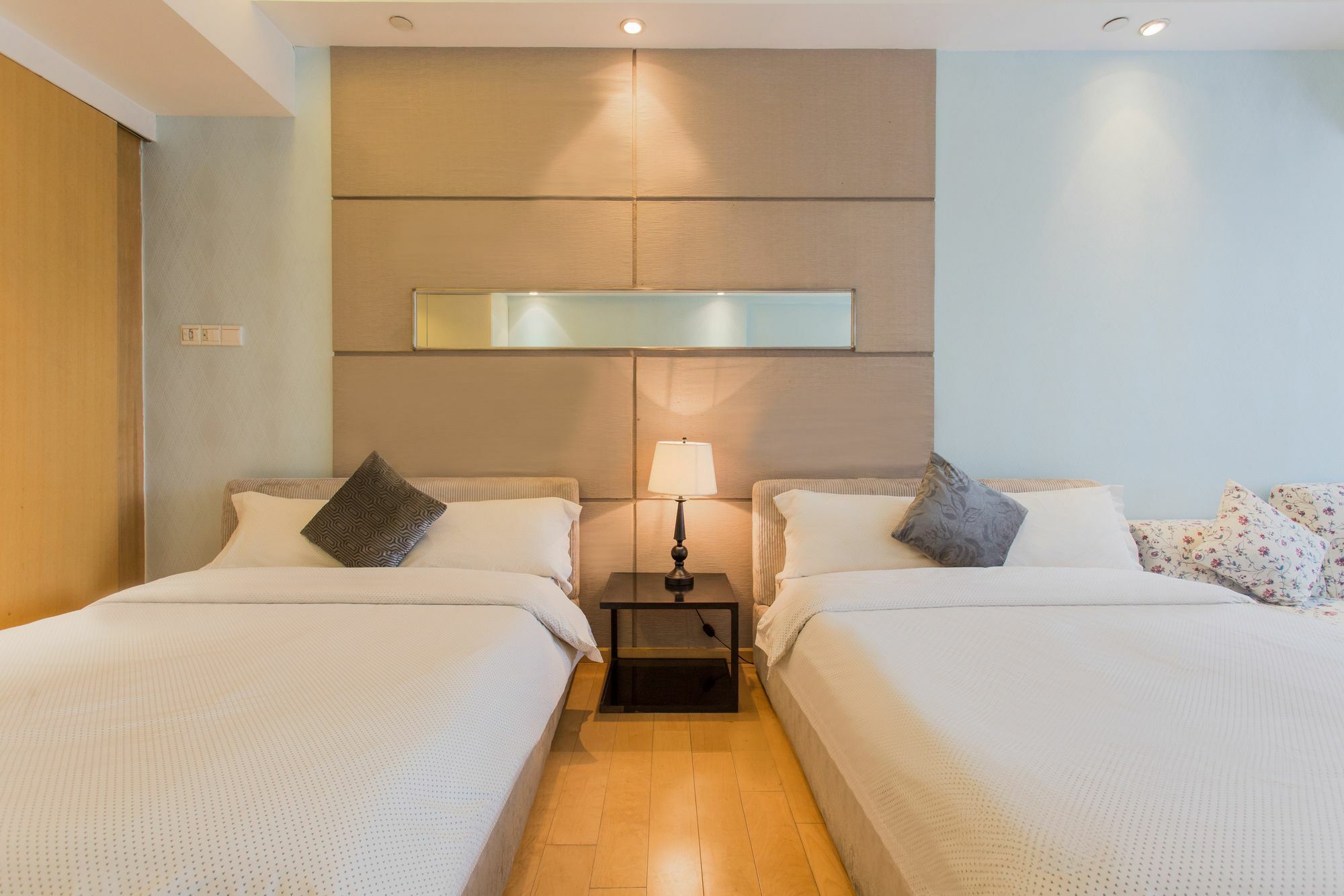 Apartment Yoyo Wales Guangzhou
