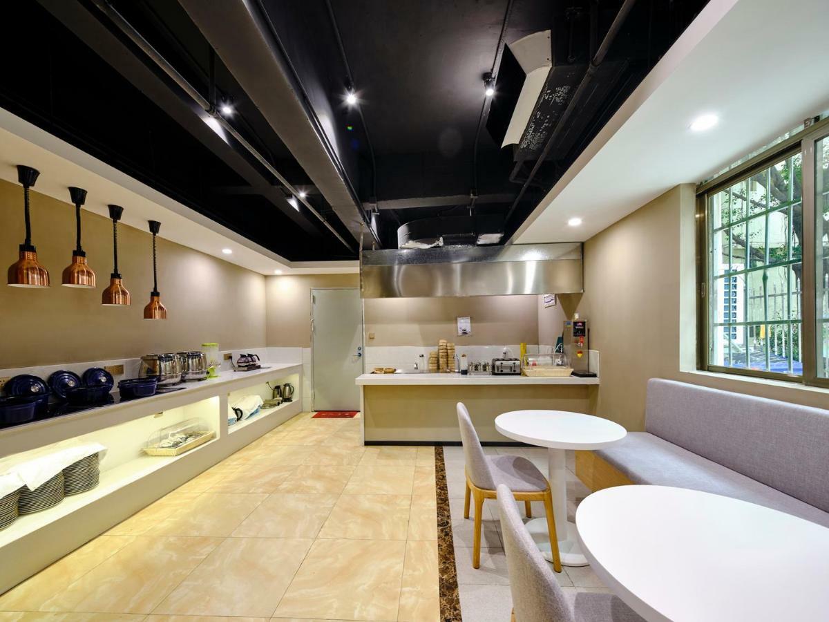 Insail Airport Road 4* Guangzhou