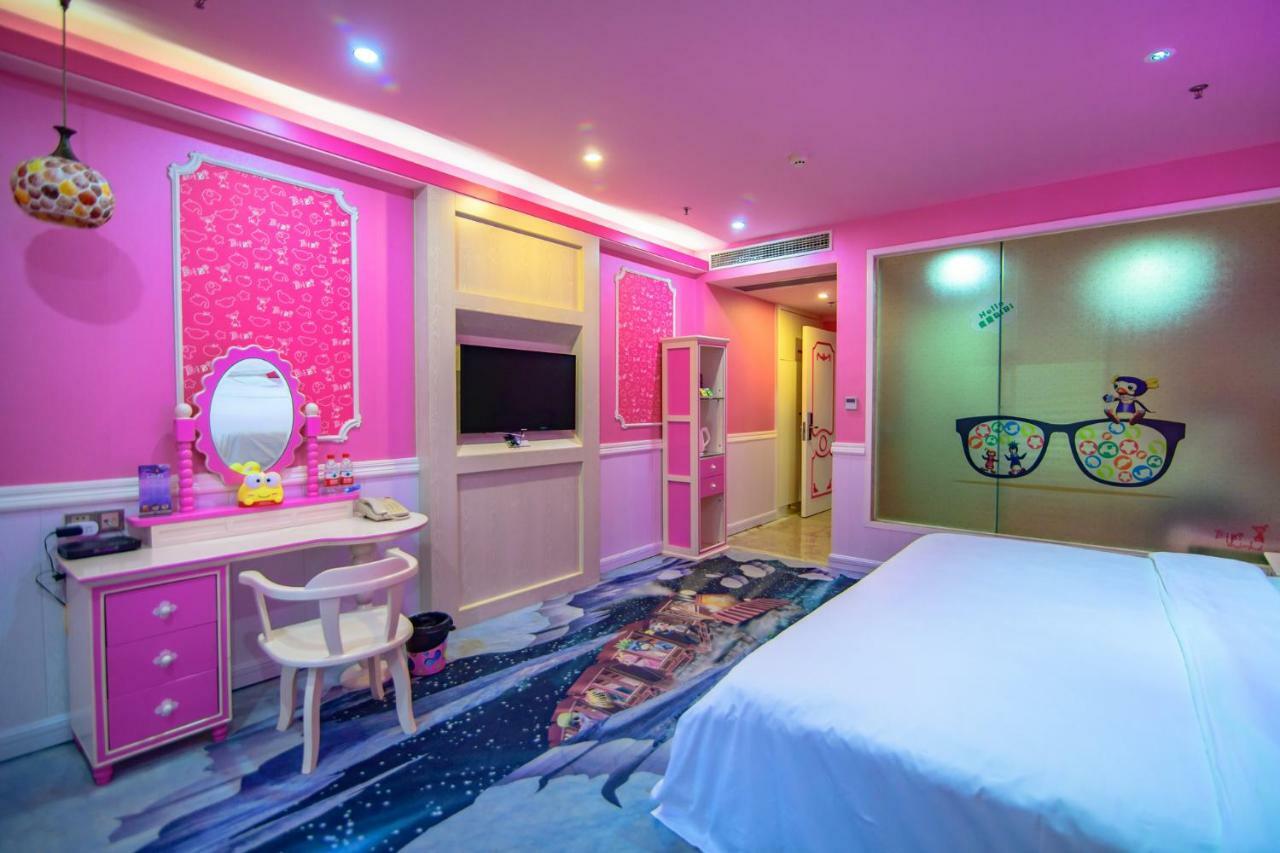 Atlantis Family Hotel