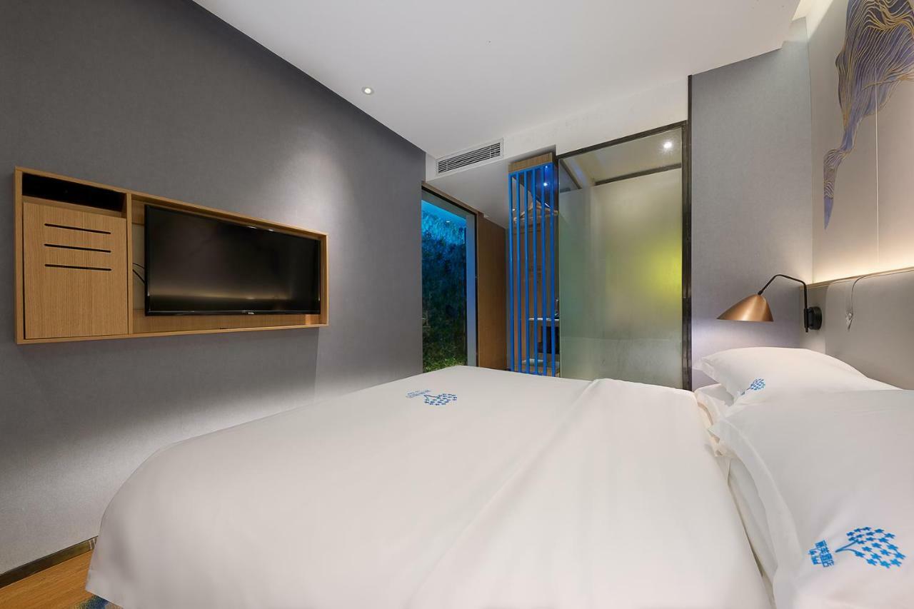 Lifu Pazhou Exhibition Branch Hotel 2*