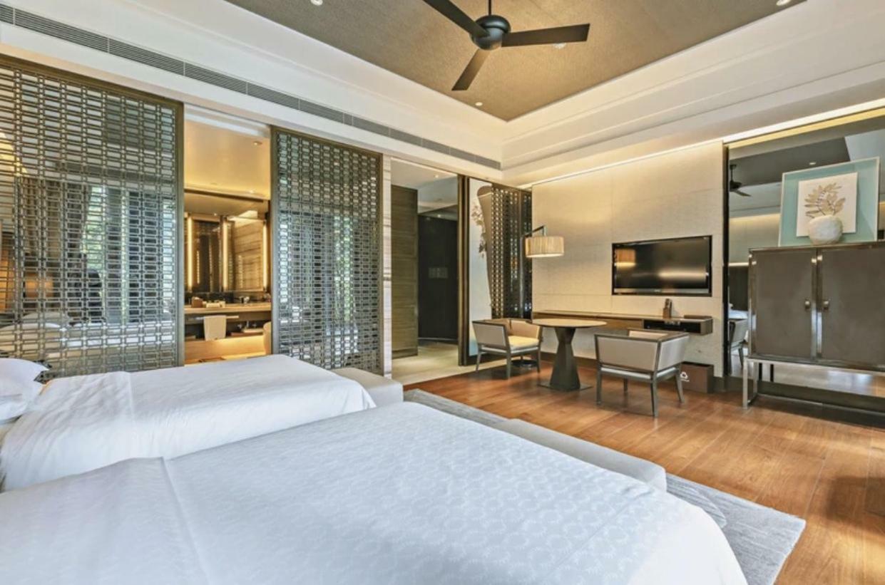 The Mulian Urban Huadu Resort 4*