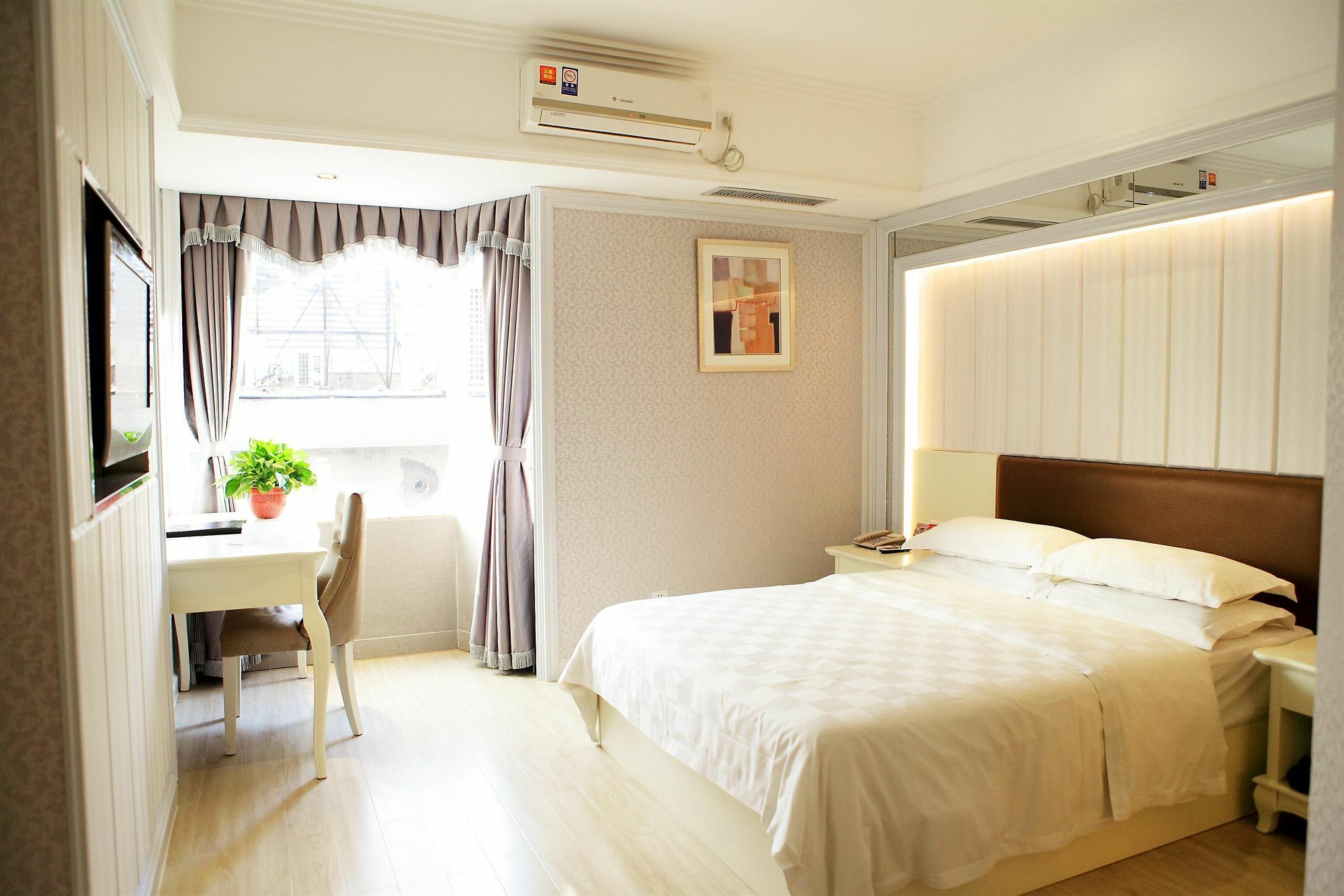Hotel Bluesky 4*
