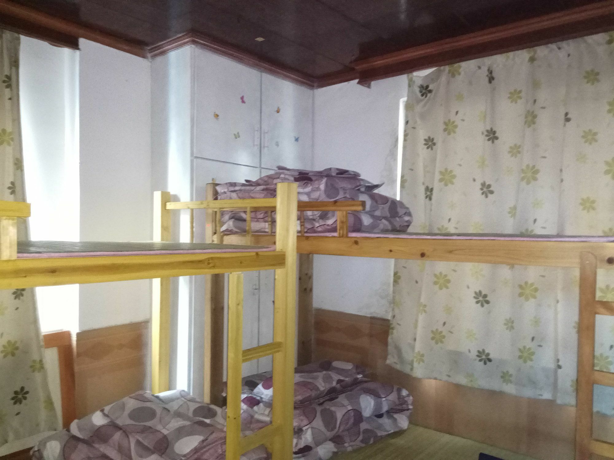 C'est La Vie Youth Hotel Guangzhou