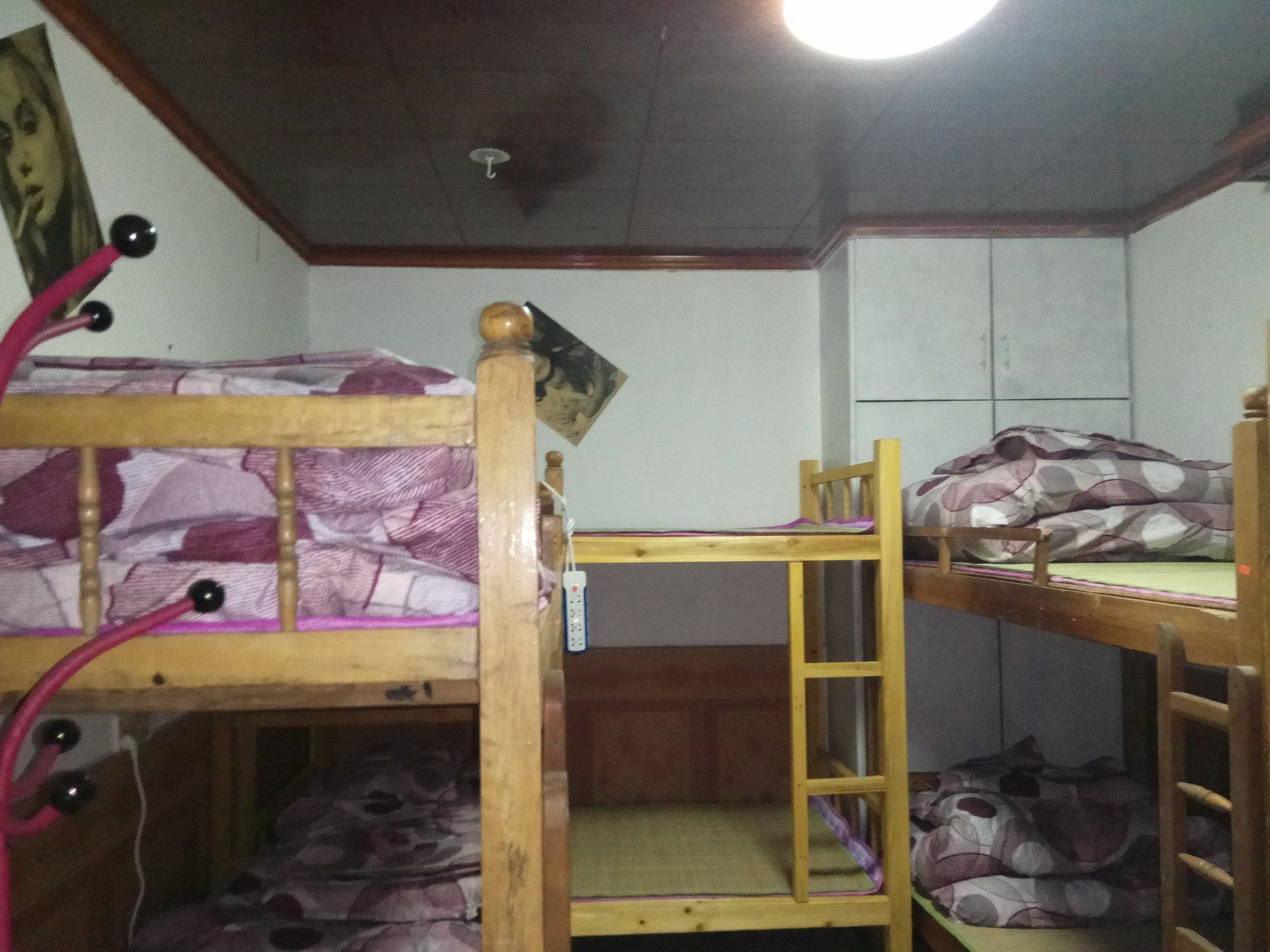 C'est La Vie Youth Hotel Guangzhou
