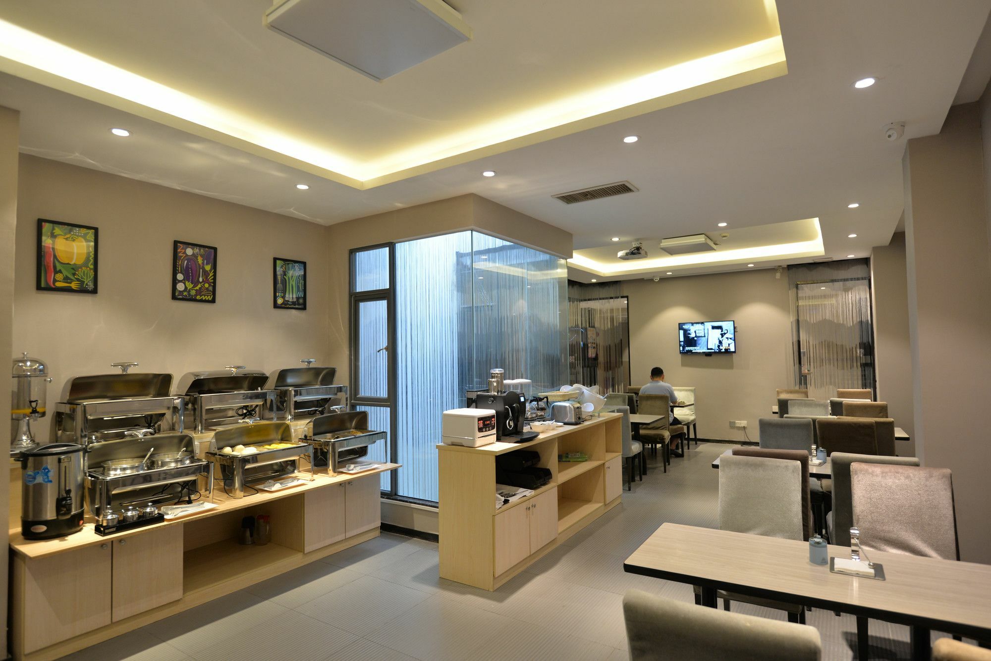 Hotel Borrman 3*