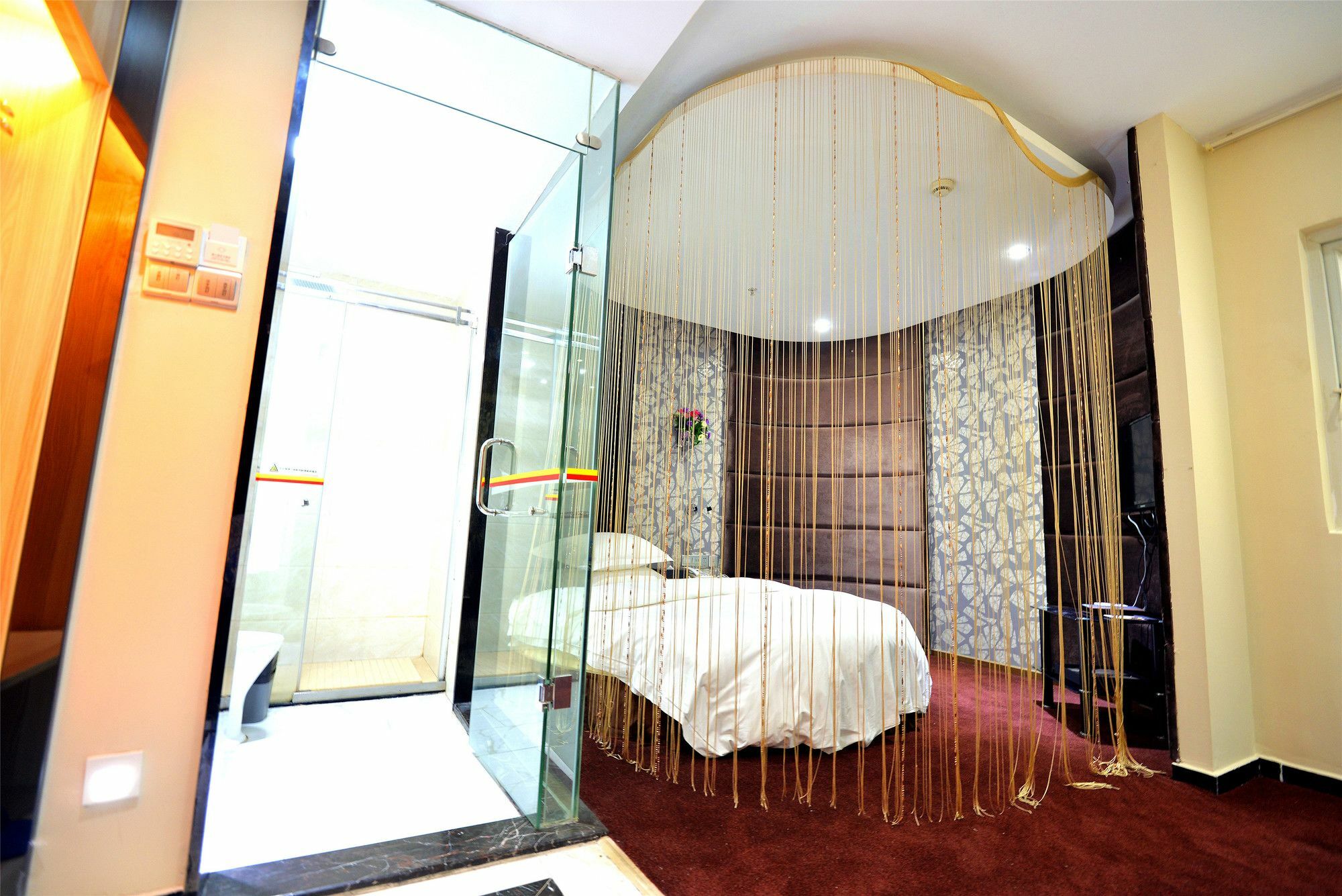 Borrman Hotel 3*