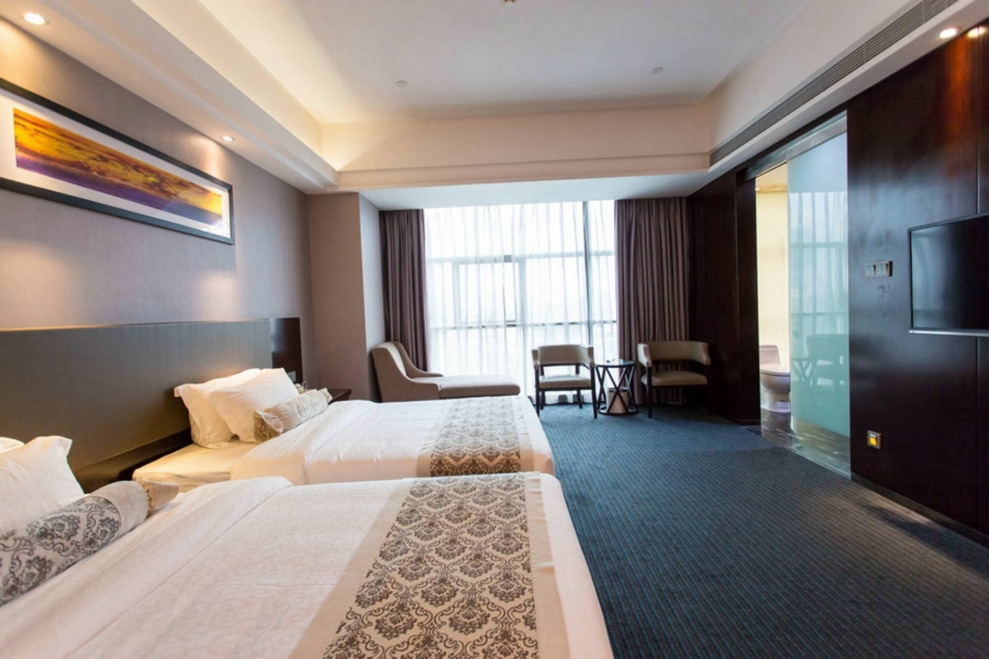 Yuean Chimelong Branch 3*
