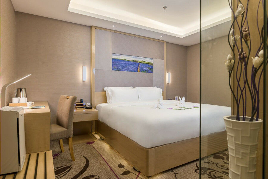Lavande Baiyun International Airport Branch Hotel 3*
