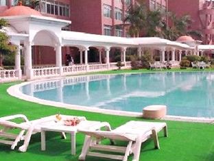 Zengcheng Hotel 4*