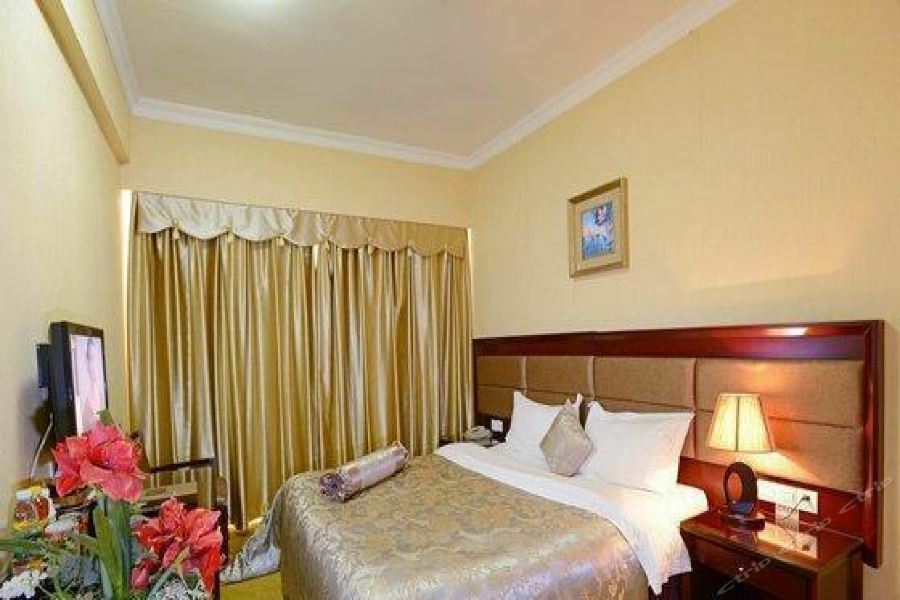Hejing Hotel 3*