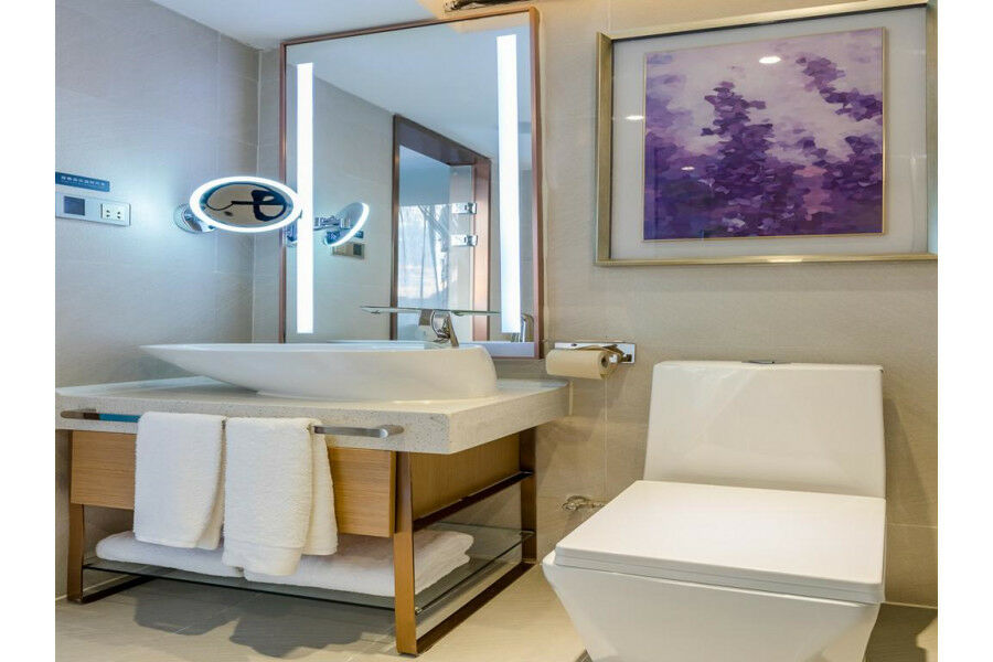 Hotel Lavande Hotels-guangzhou Fangcun Jiaokou Metro Station 4*