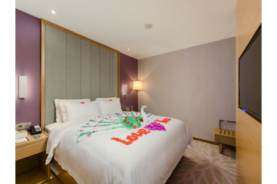 Lavande Hotels-guangzhou Fangcun Jiaokou Metro Station Hotel