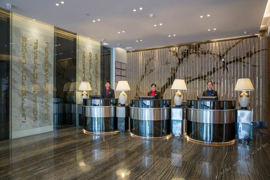 Paco Business Luogang Branch Hotel Guangzhou