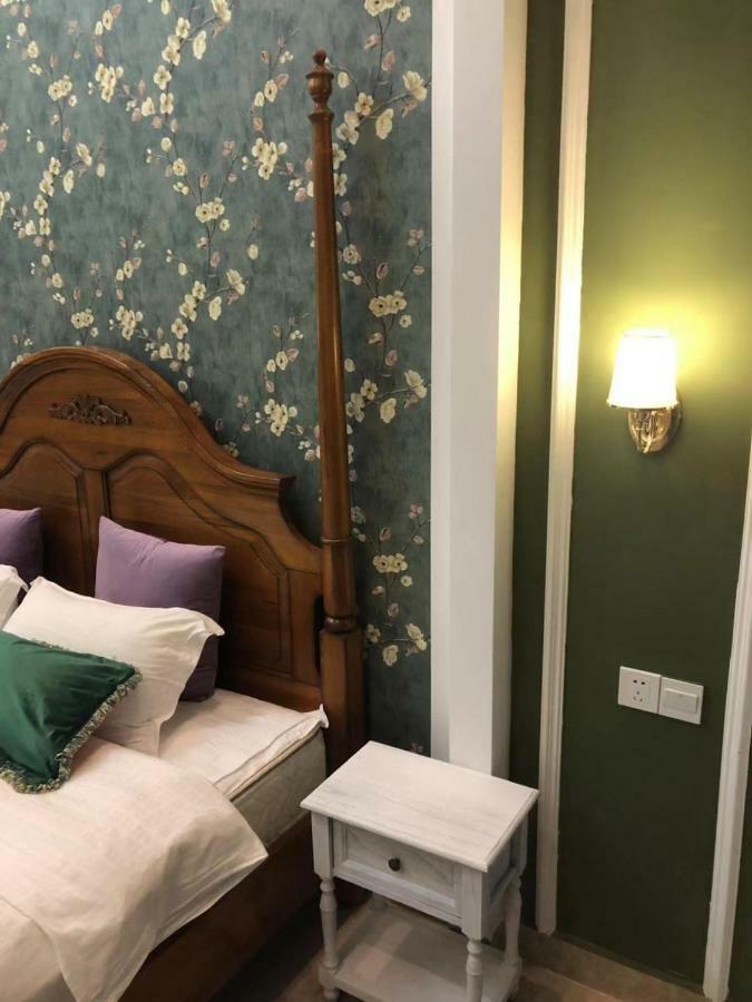 April Fair Duplex South Railway Station Ao Yuan Yue Shi Dai Branch * Guangzhou