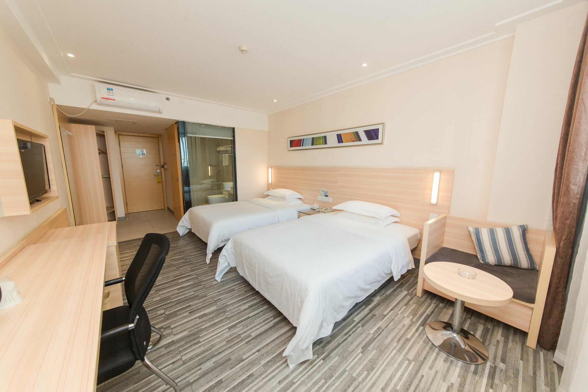 Convenient 3* Guangzhou