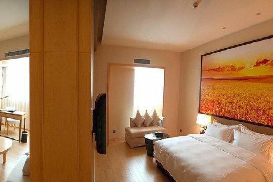 Hotel J-hotel