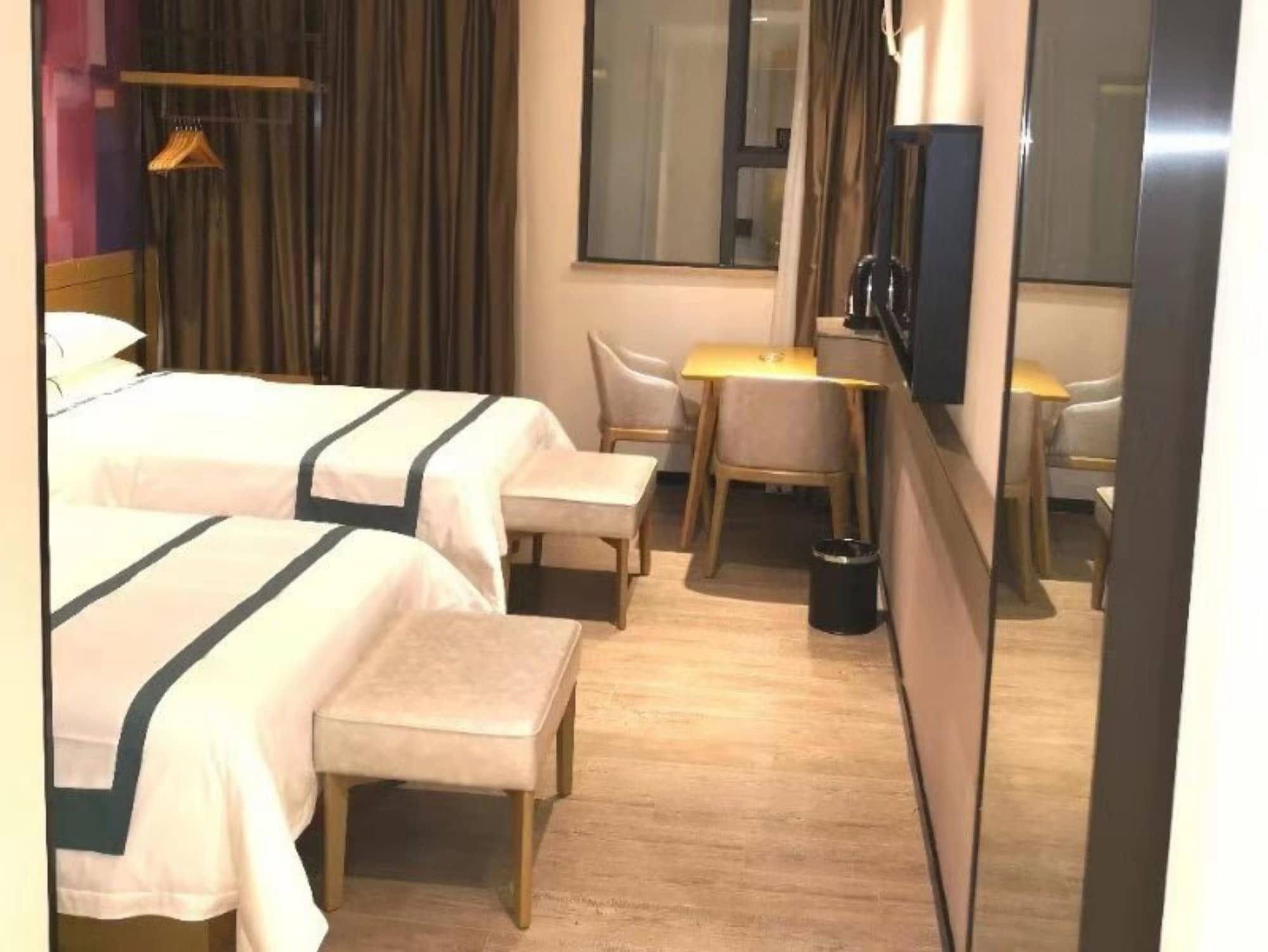 Comfort Inn-liwan Shayong Station Branch Guangzhou