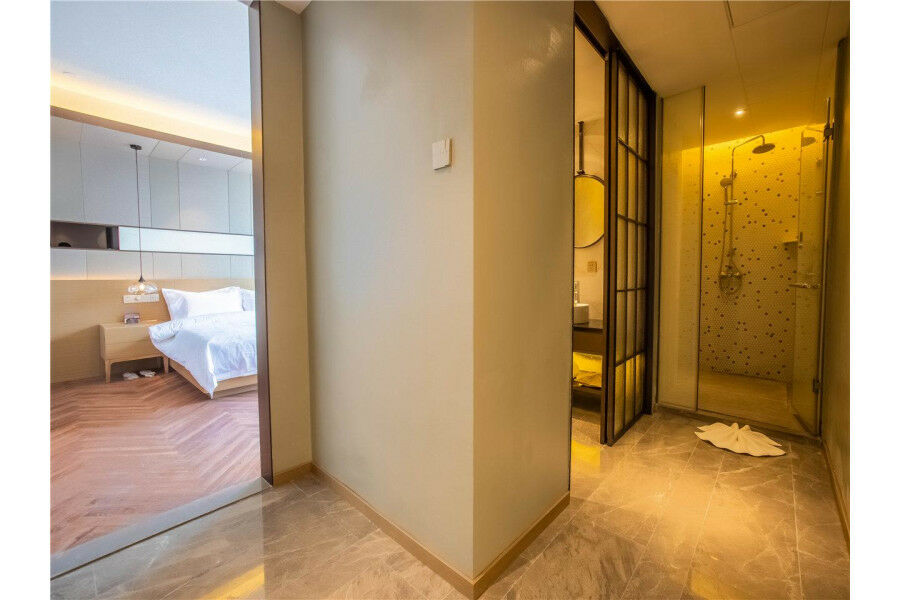 Metropolo Jinjiang 2*