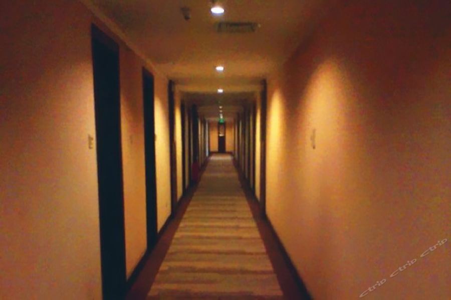 Huaweida Hotel