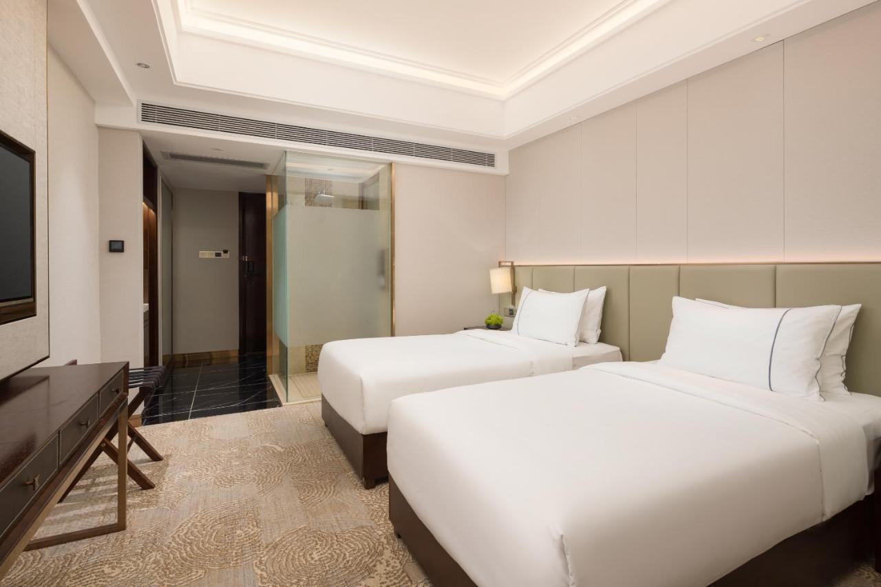 Echeng Zhujiang New Town Jinan Branch Hotel Guangzhou