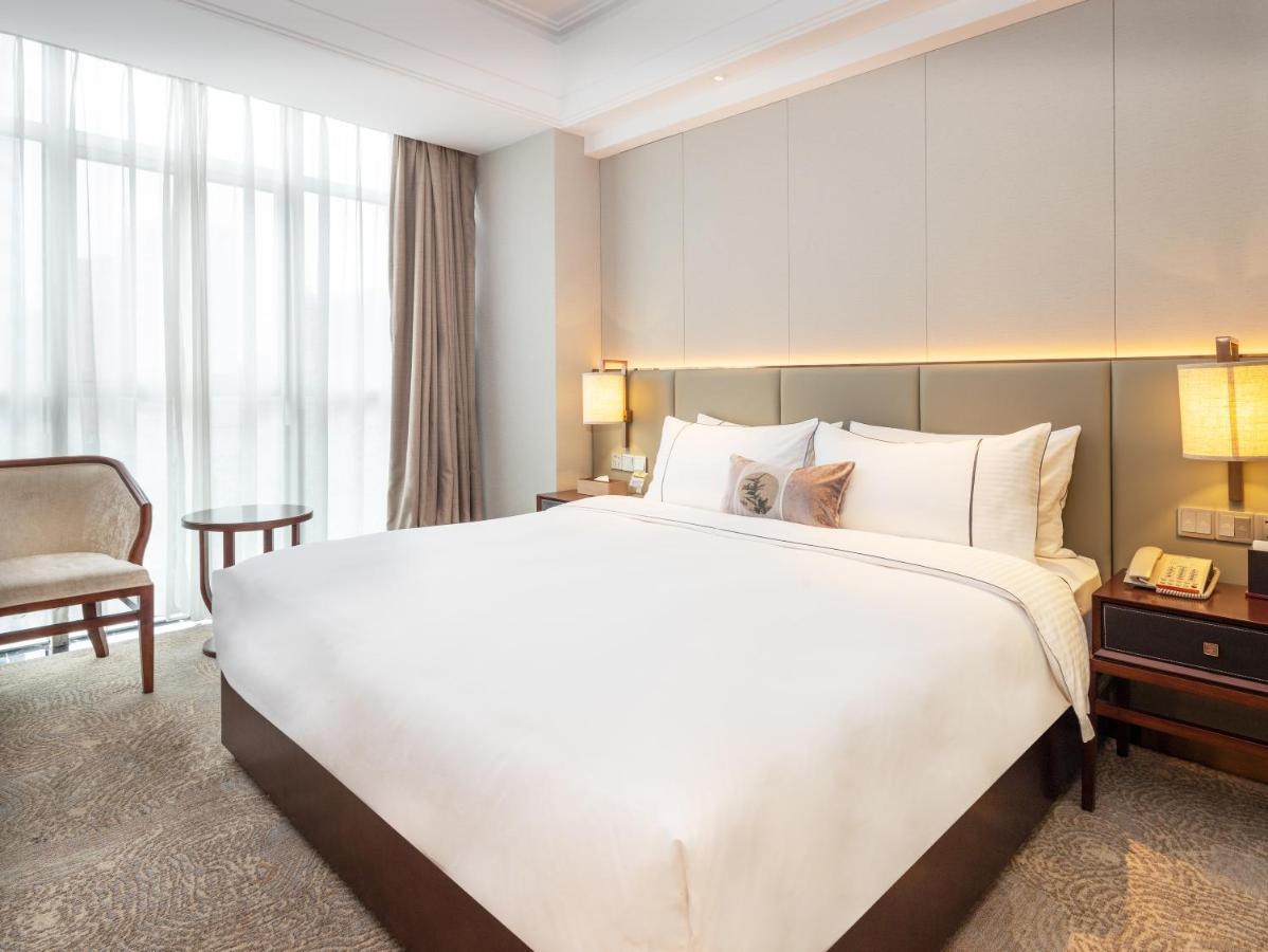 Echeng Zhujiang New Town Jinan Branch Guangzhou