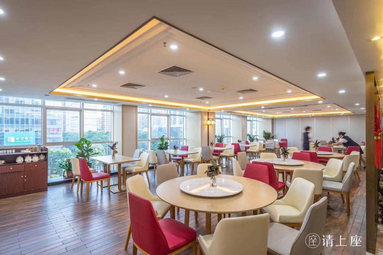 Hotel Echeng Zhujiang New Town Jinan Branch