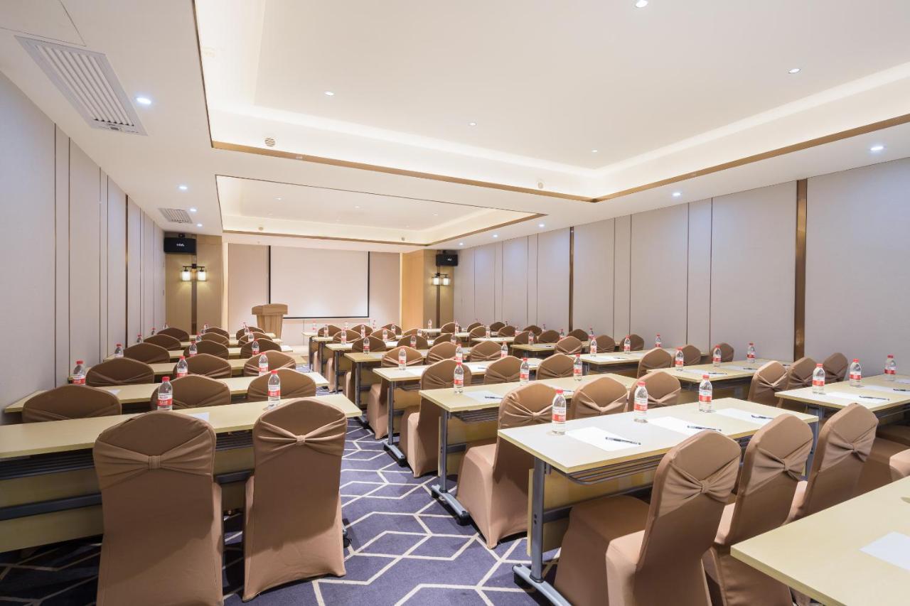 Echeng Zhujiang New Town Jinan Branch Hotel Guangzhou