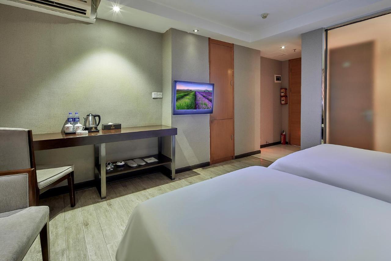 Hotel Insail 3*