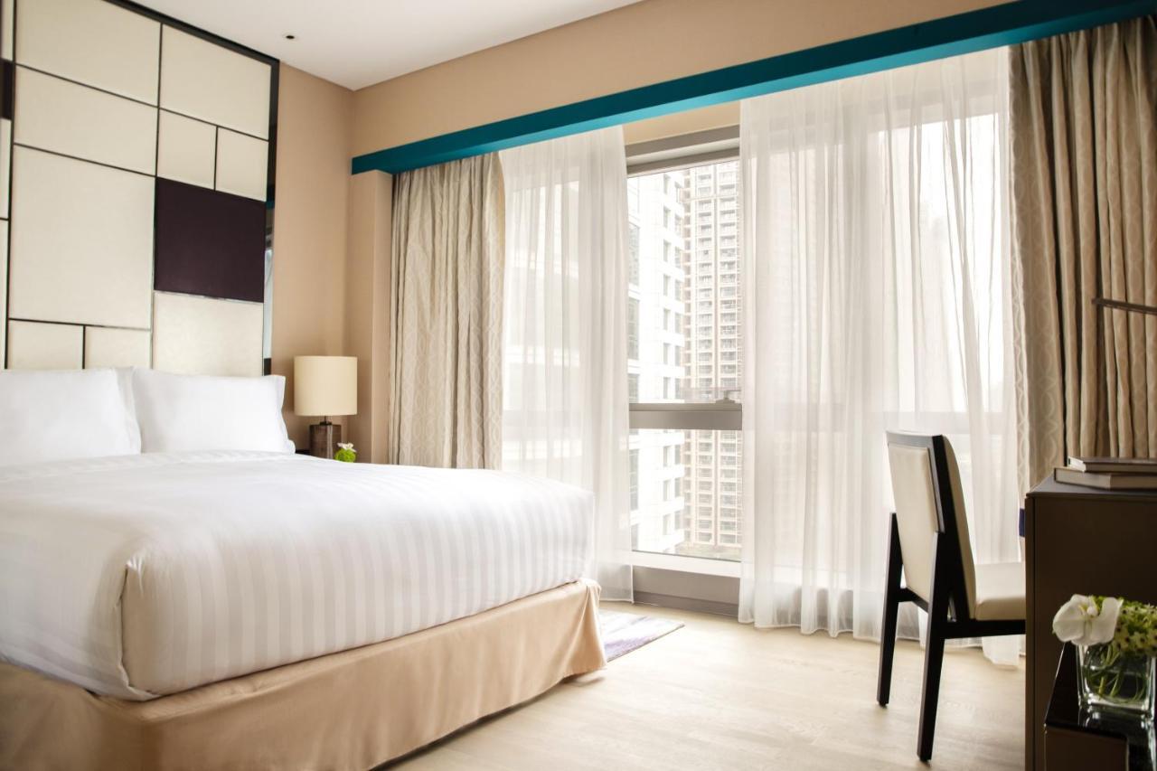 Jumeirah Living - Complimentary Shuttle Bus To Fair Complex Guangzhou