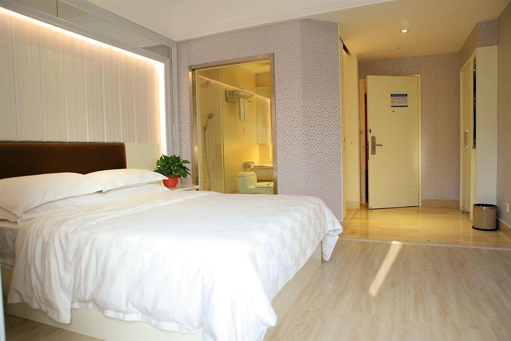 Bluesky Hotel