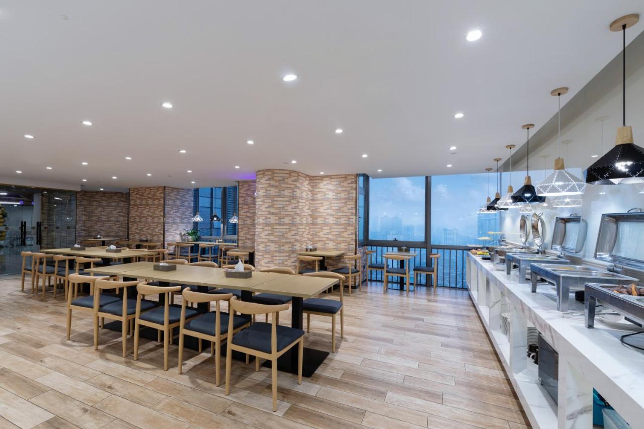 Yimi Mix International Apartment Hotel 4*