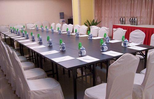Hotel King Court