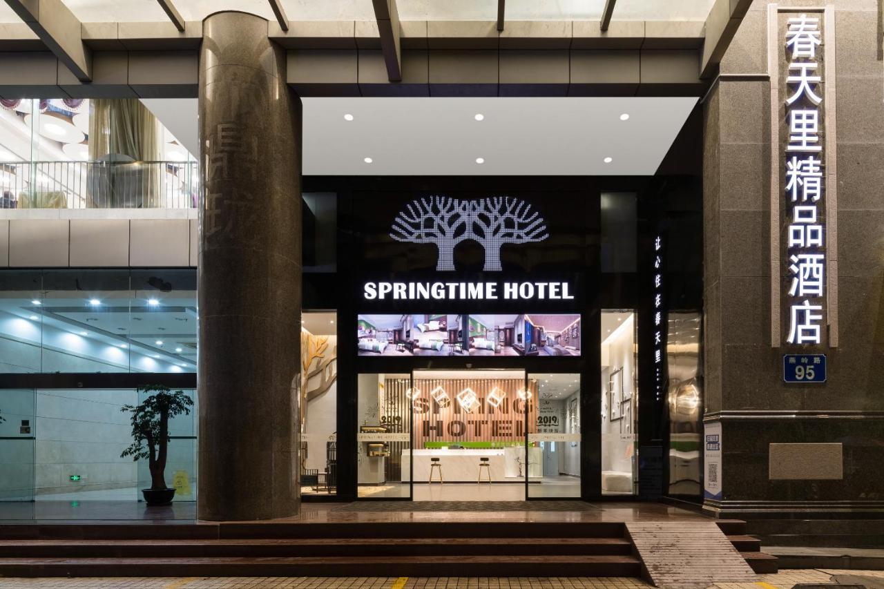 Hotel Spring Time