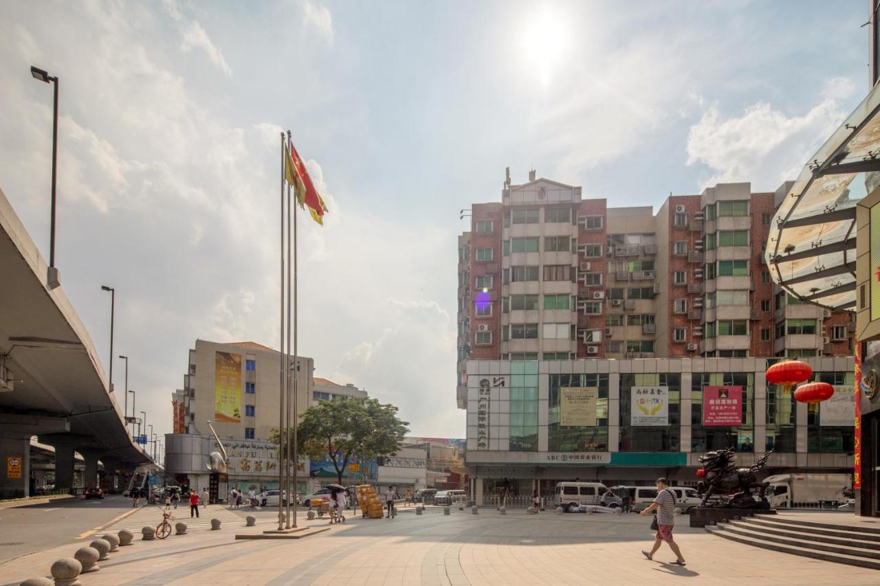 Yimimi Railway Station Xicun Metro Branch Hotel 4*