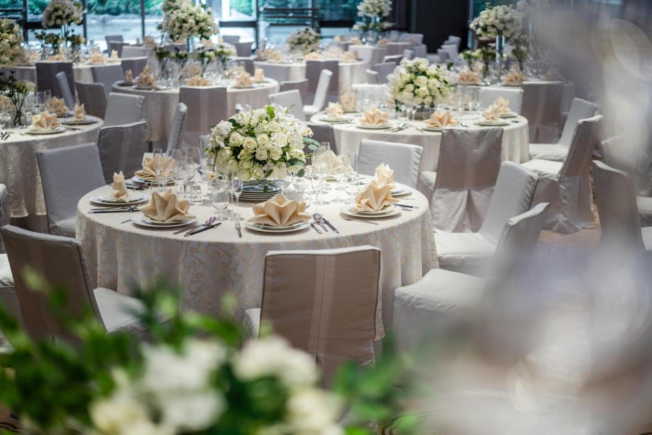 Hotel Jumeirah Guangzhou-complimentary Shuttle Bus To Fair Complex
