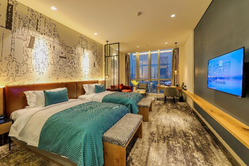 Longuu Hotel 4*