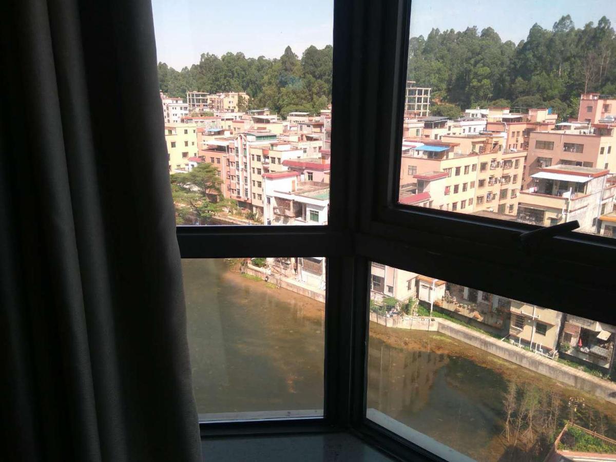 Zhenshang Hotel 4*