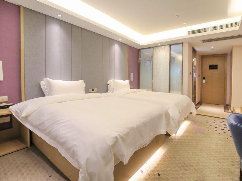 Lavande Hotels-foshan Bijiang Light Rail Country Garden Headquarters Hotel Guangzhou