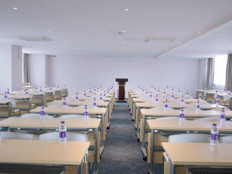 Lavande Hotels-foshan Bijiang Light Rail Country Garden Headquarters 3* Guangzhou