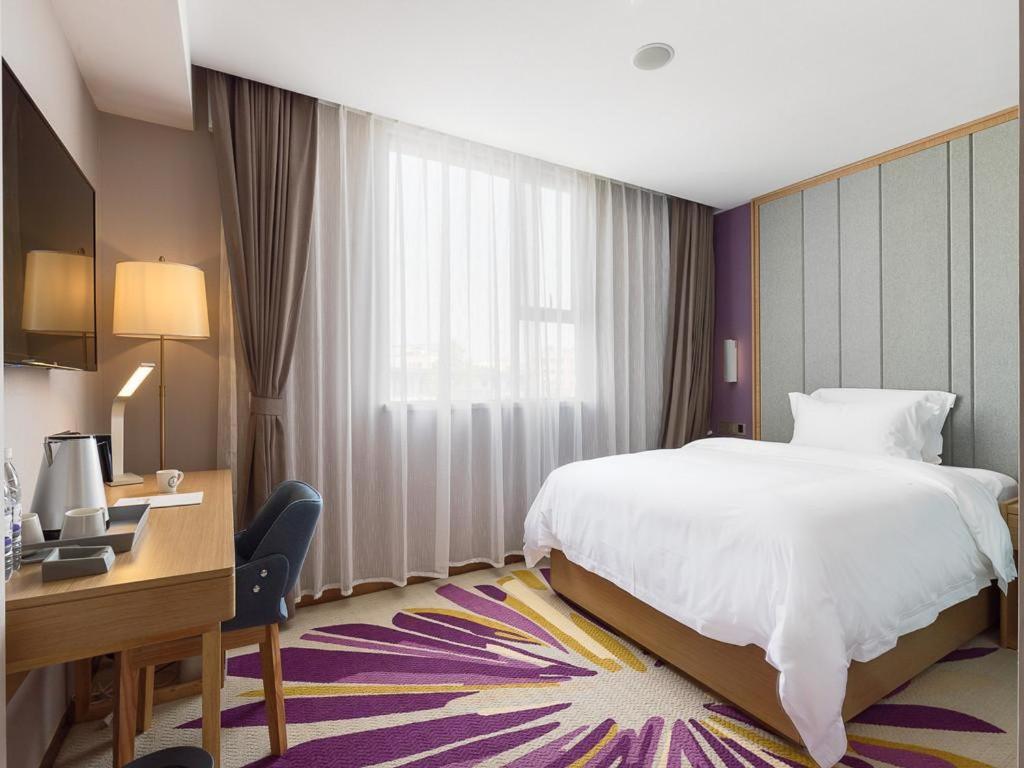 Lavande Hotels-guangzhou Fangcun Jiaokou Metro Station Hotel